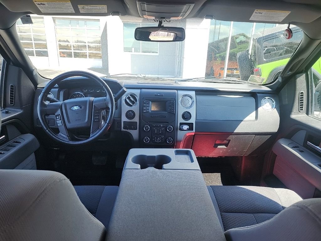 Used 2014 Ford F150 XLT w/ Equipment Group 302A Luxury image 3