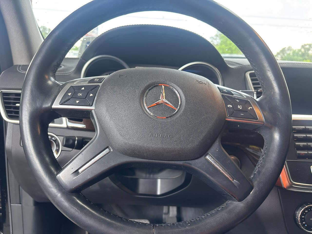 Used 2015 Mercedes-Benz GL 450 4MATIC image 10