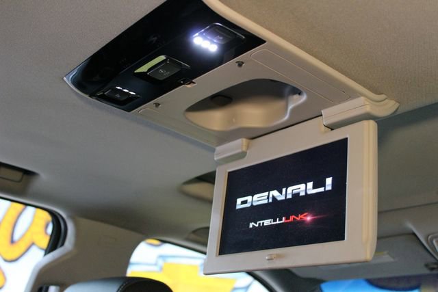 Used 2018 GMC Yukon Denali w/ Denali Ultimate Package AWD/4WD image 16