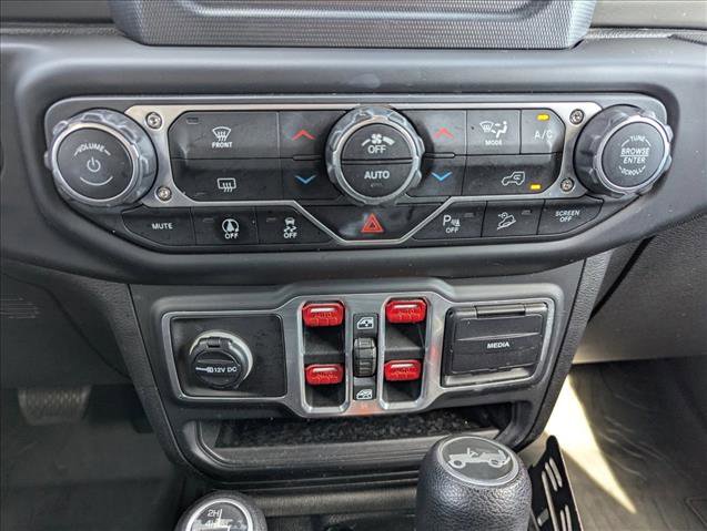 Used 2018 Jeep Wrangler Unlimited Sport S AWD/4WD image 16