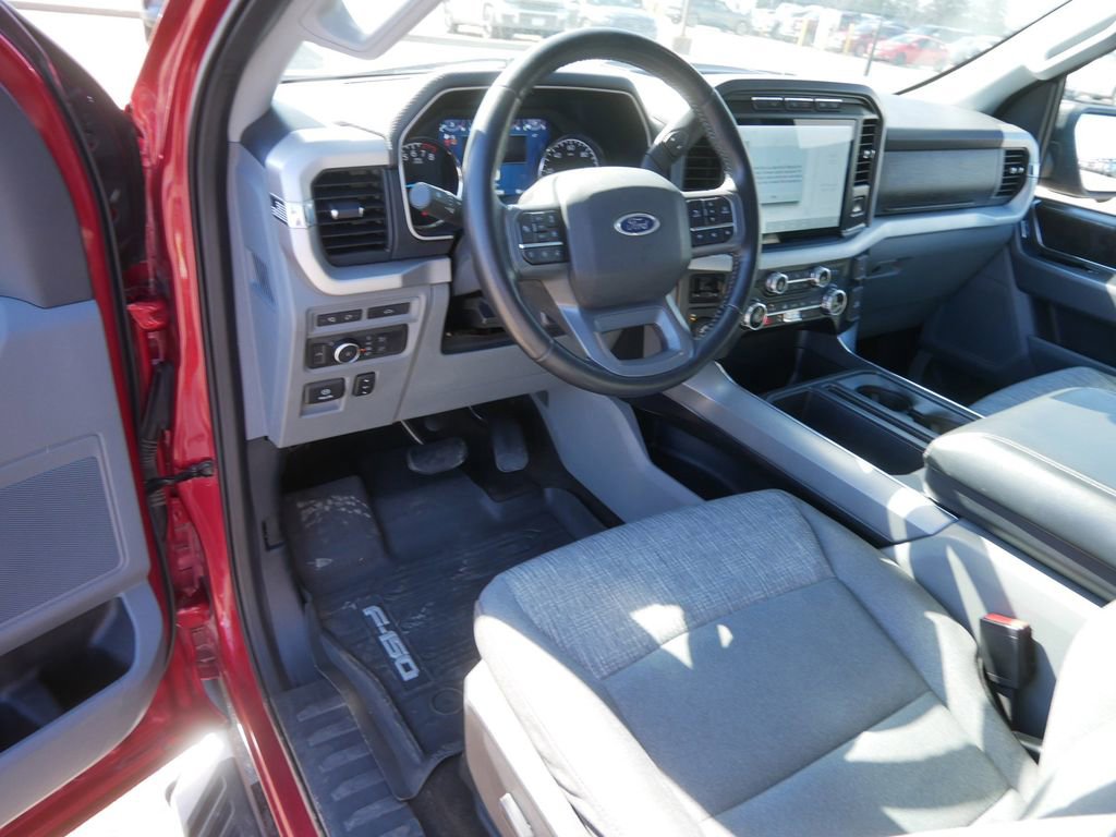 Used 2022 Ford F150 XLT w/ Equipment Group 302A High image 9