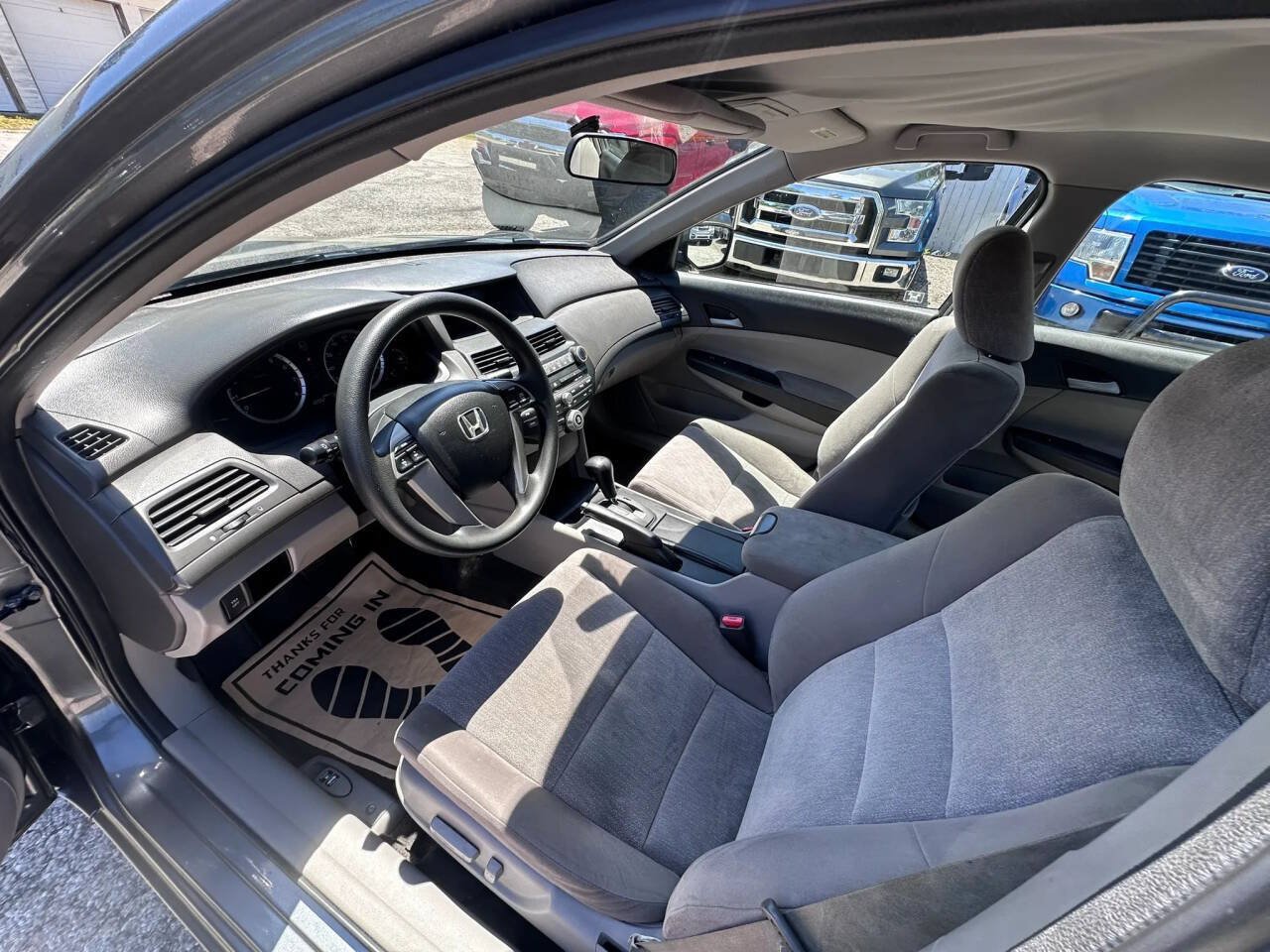 Used 2010 Honda Accord LX-P image 9