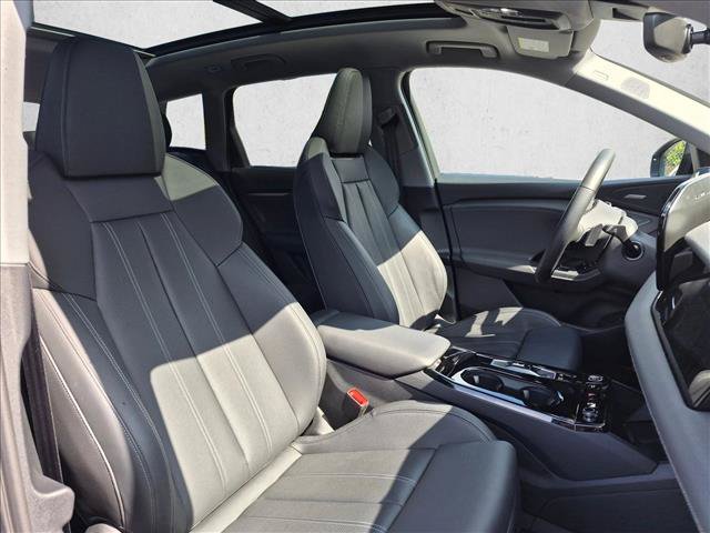 Certified 2025 Audi Q6 e-tron Premium Plus w/ Premium Plus AWD/4WD image 23