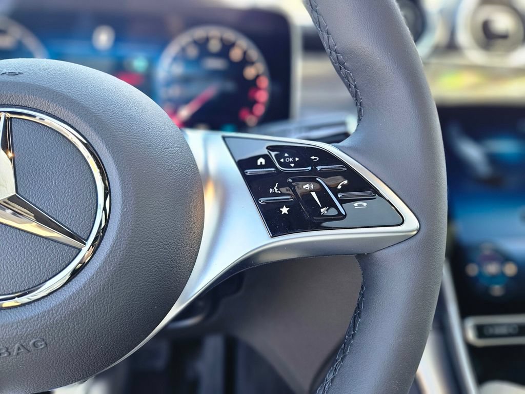 New 2026 Mercedes-Benz GLC 300 4MATIC image 26