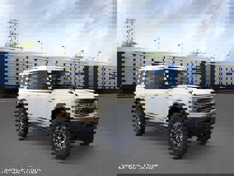 New 2026 Ford Bronco Outer Banks AWD/4WD image 7