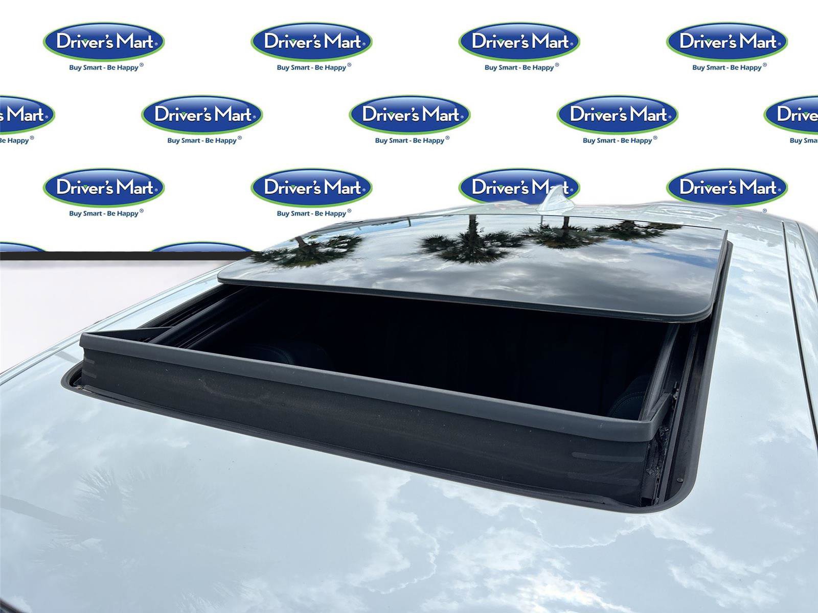 Used 2023 BMW X6 xDrive40i image 24