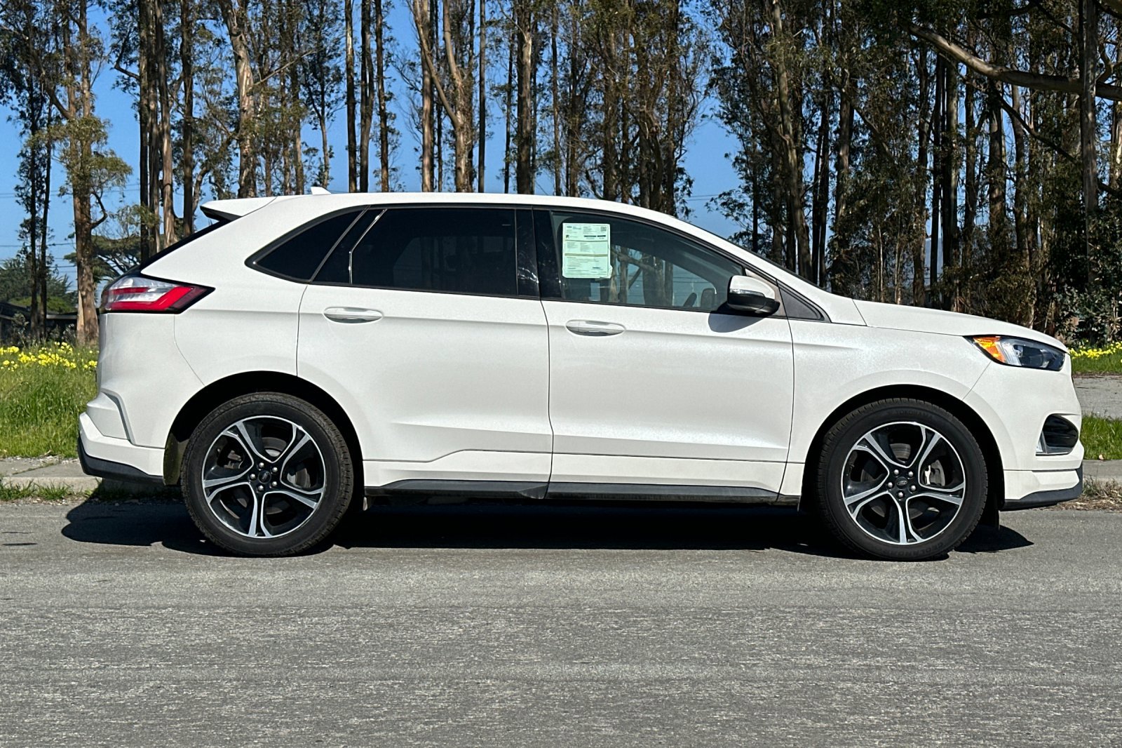 Used 2020 Ford Edge ST image 6