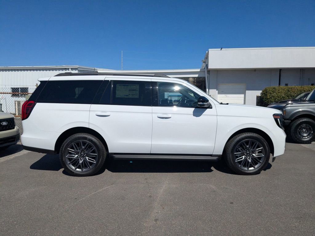 New 2026 Ford Expedition Platinum w/ Stealth Appearance Package image 3