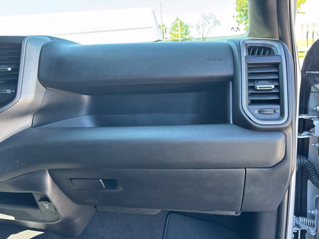 New 2027 RAM 3500 Tradesman AWD/4WD image 32