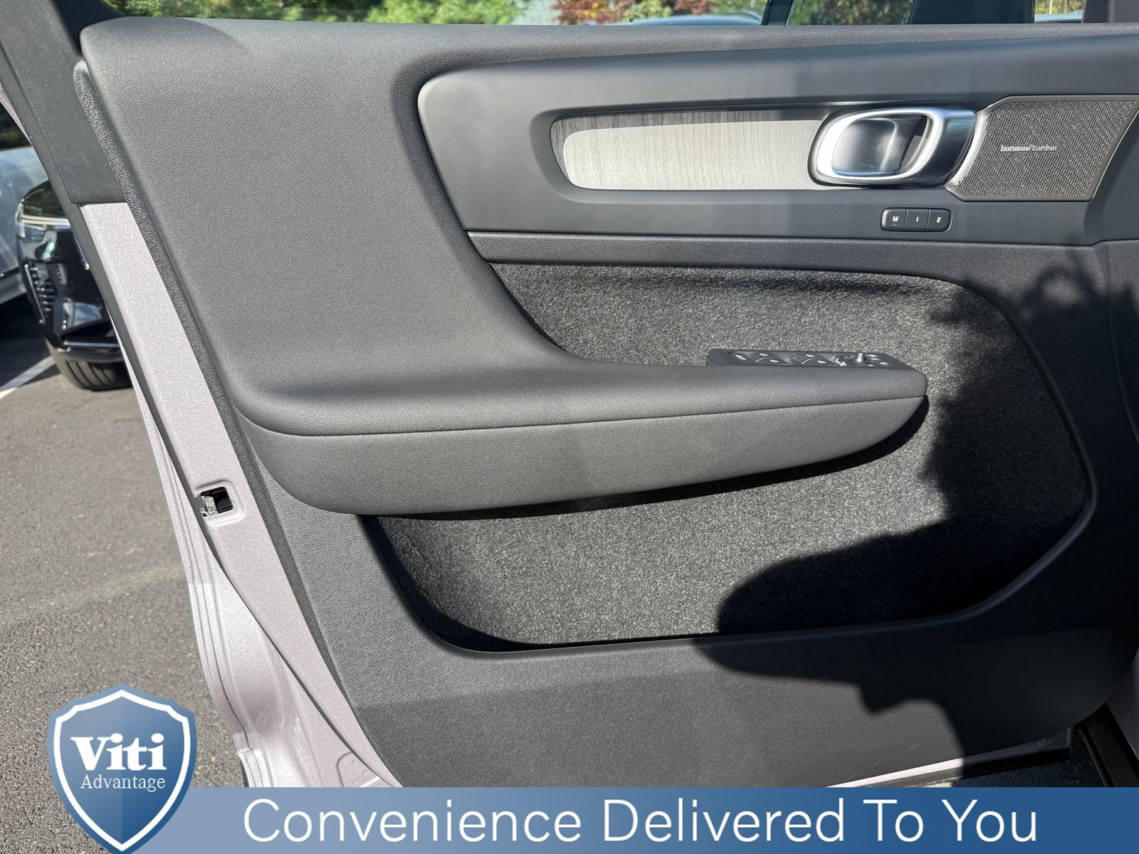 New 2026 Volvo XC40 B5 Ultra w/ Climate Package image 11