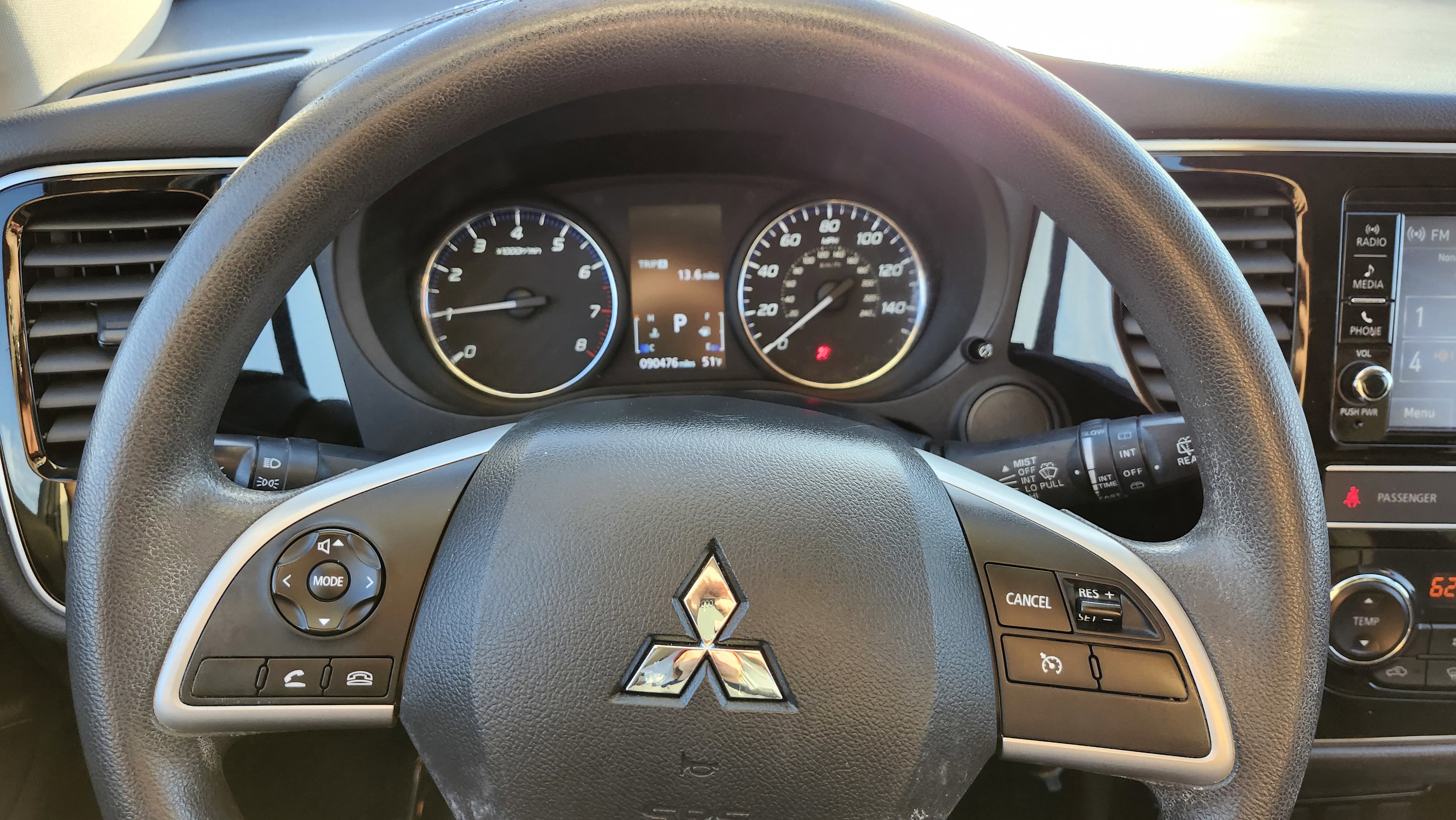 Used 2019 Mitsubishi Outlander ES image 19