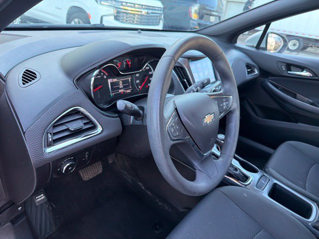 Used 2016 Chevrolet Cruze LT w/ Sun And Sound Package FWD image 15