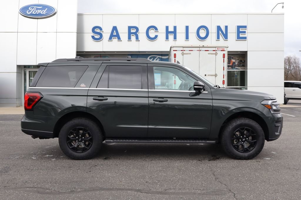 Used 2022 Ford Expedition Timberline AWD/4WD image 2