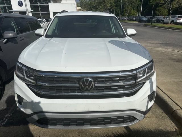 Certified 2023 Volkswagen Atlas SE w/ Black Wheel Package AWD/4WD image 8