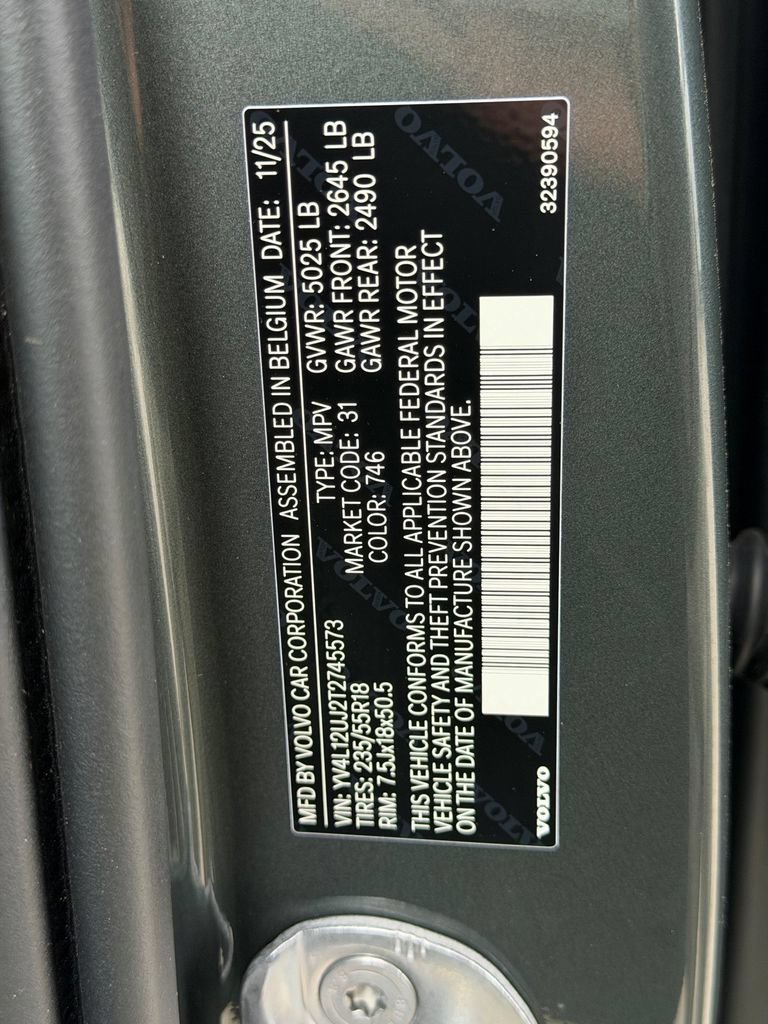 New 2026 Volvo XC40 B5 Core w/ Climate Package AWD/4WD image 34