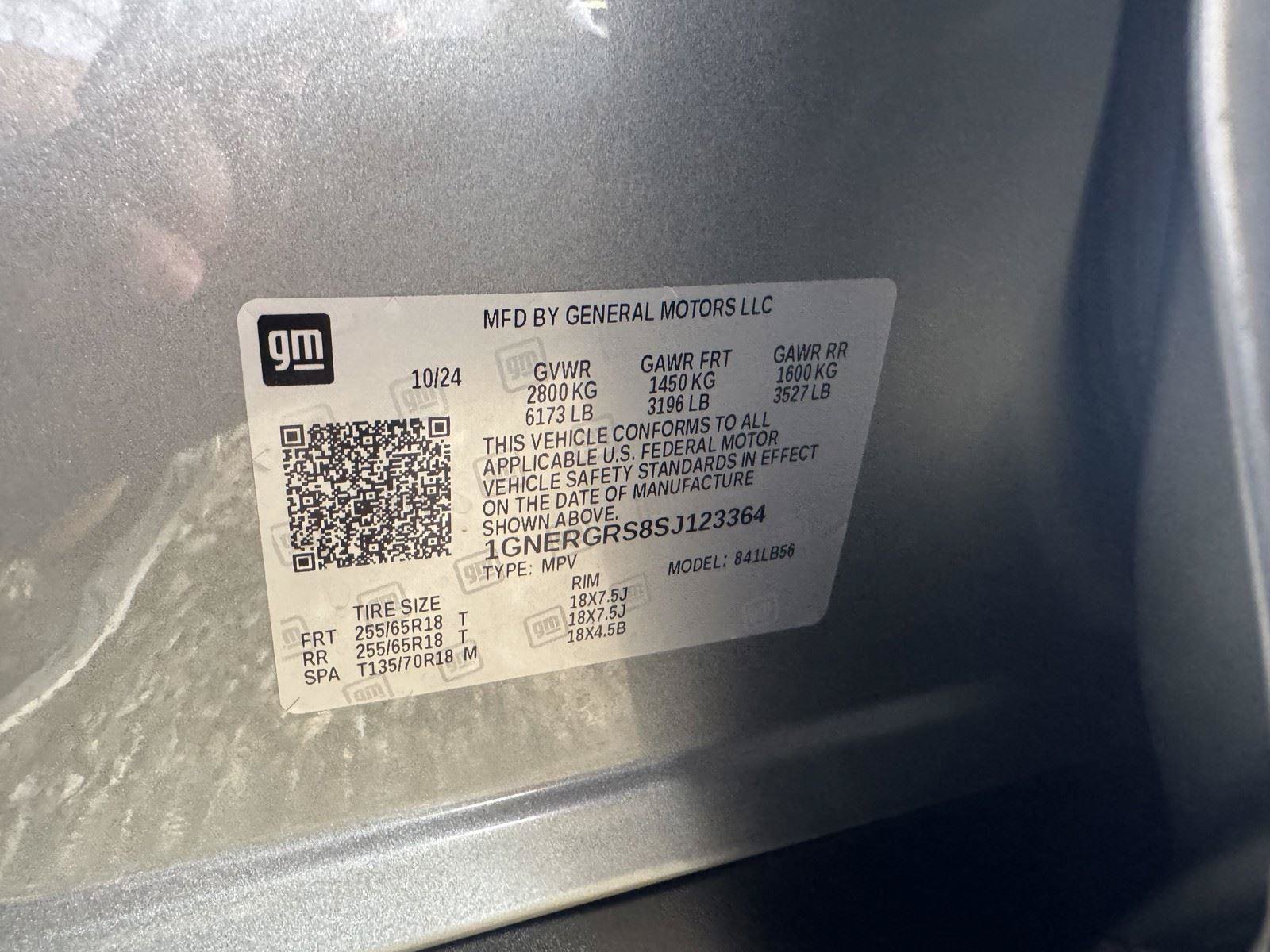 Used 2025 Chevrolet Traverse LT FWD image 52