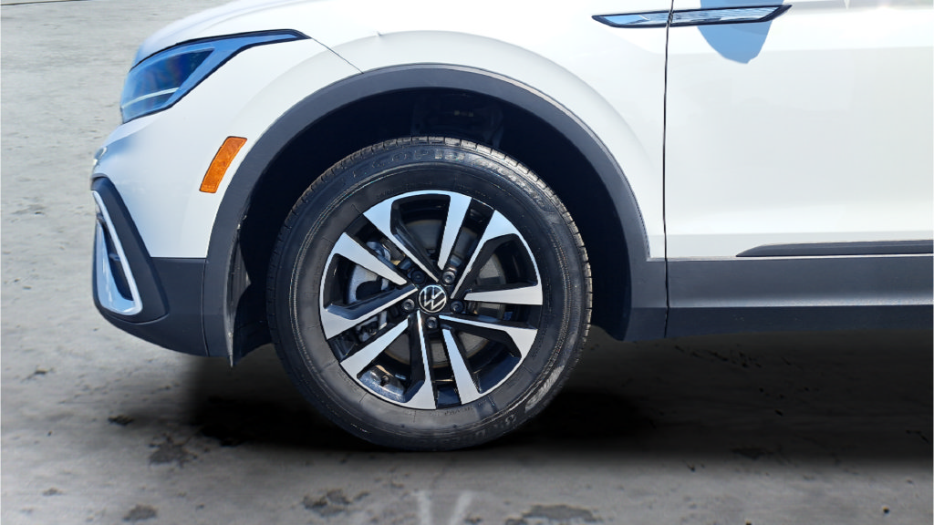 Used 2023 Volkswagen Tiguan S w/ Driver Assistance Package FWD image 40