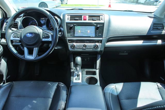 Used 2017 Subaru Outback 2.5i Limited AWD/4WD image 17