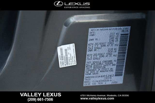 Used 2025 Nissan Frontier SV image 21