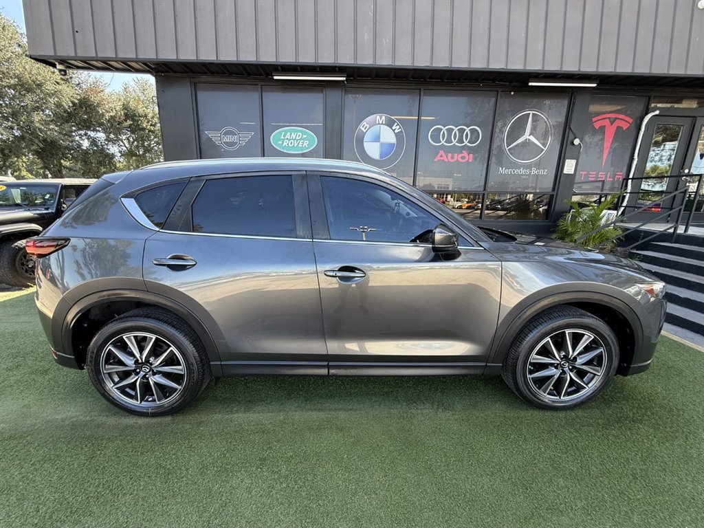 Used 2018 MAZDA CX-5 Touring w/ Preferred Equipment Package FWD image 8