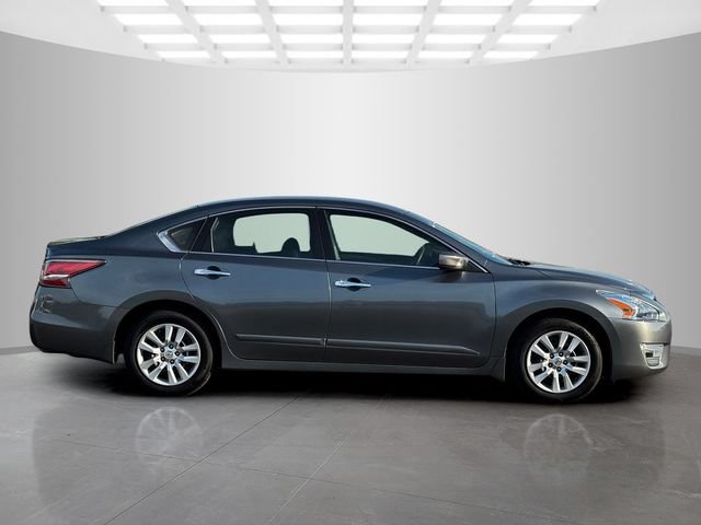 Used 2015 Nissan Altima 2.5 S w/ Power Driver Seat Package FWD image 8