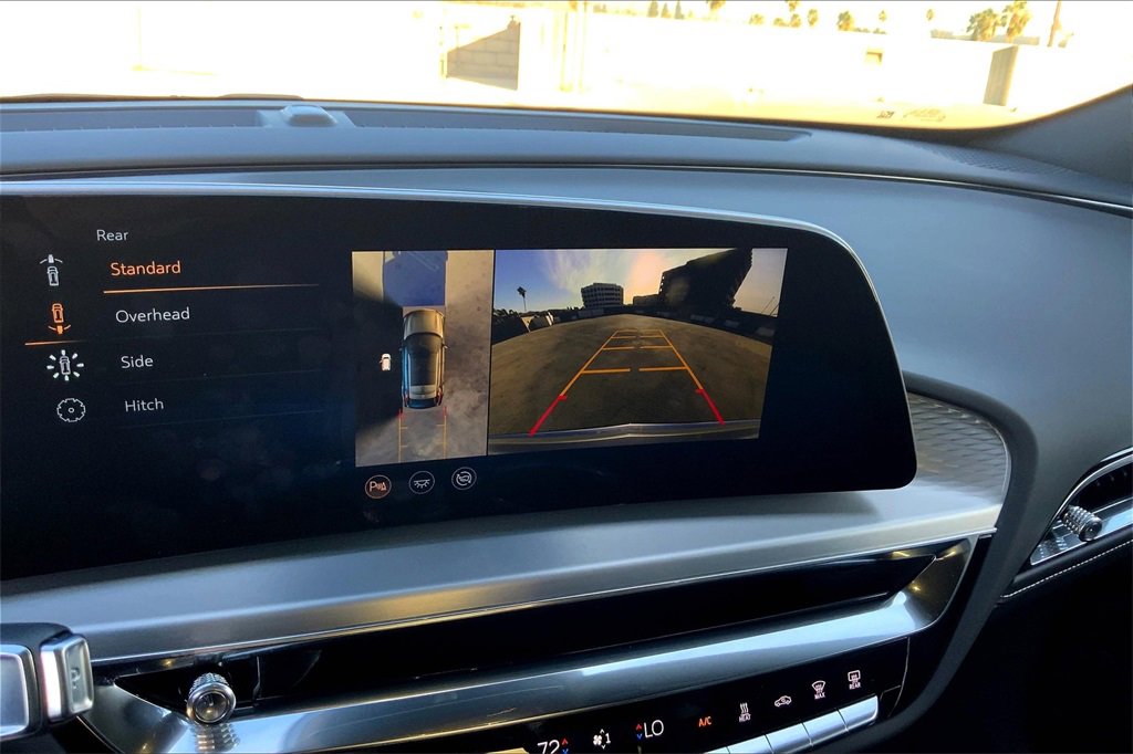 New 2025 Cadillac Lyriq Luxury image 27