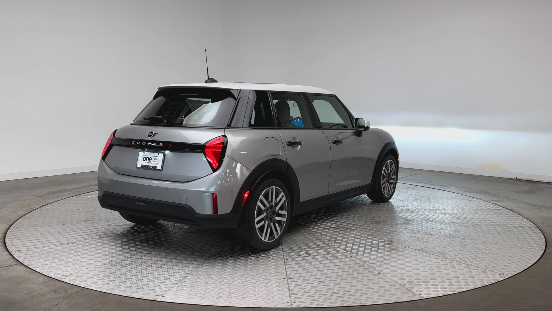 Used 2026 MINI Cooper S FWD image 8