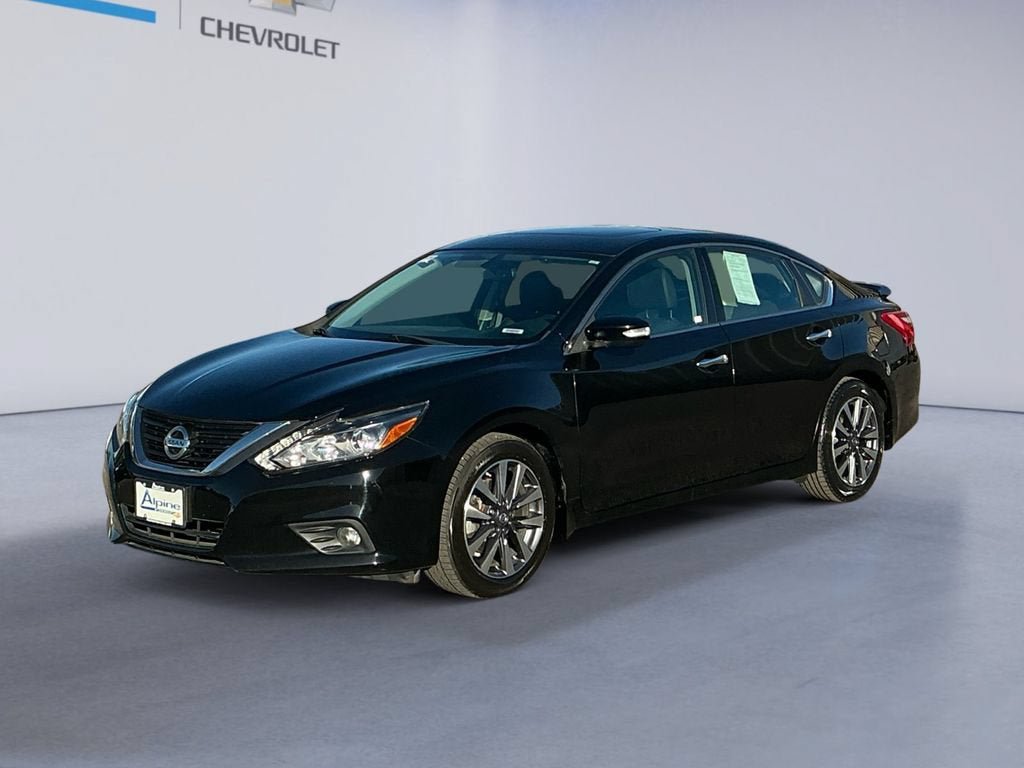 Used 2016 Nissan Altima 2.5 SL w/ 2.5 Technology w/LED Package