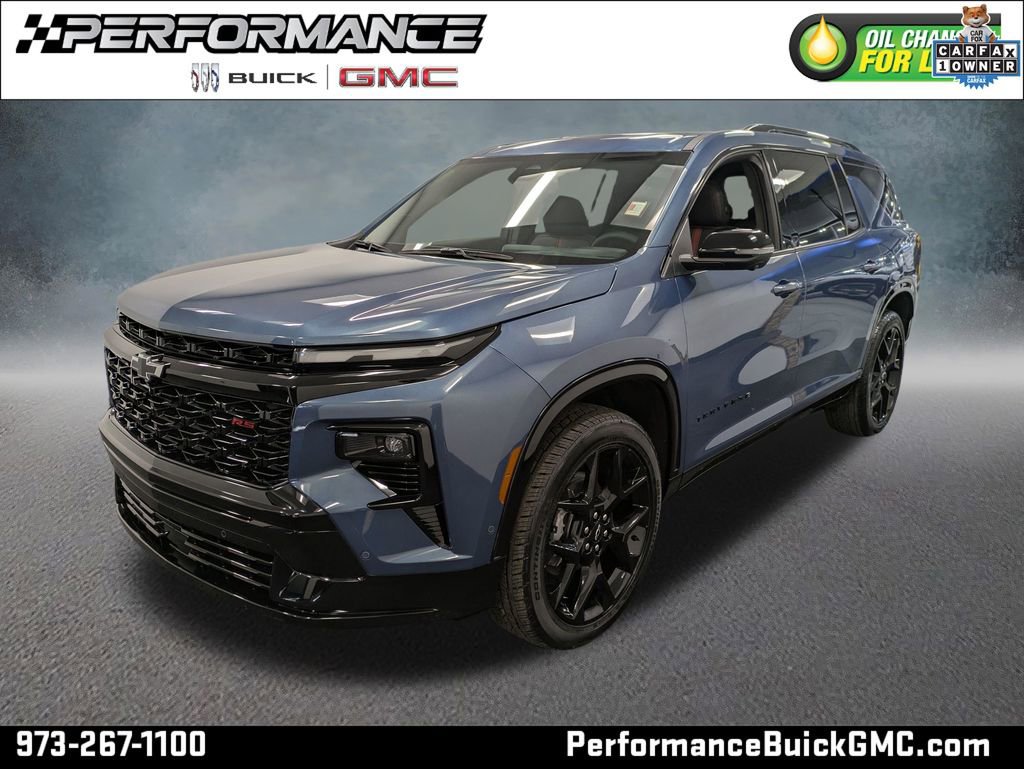 Used 2025 Chevrolet Traverse RS