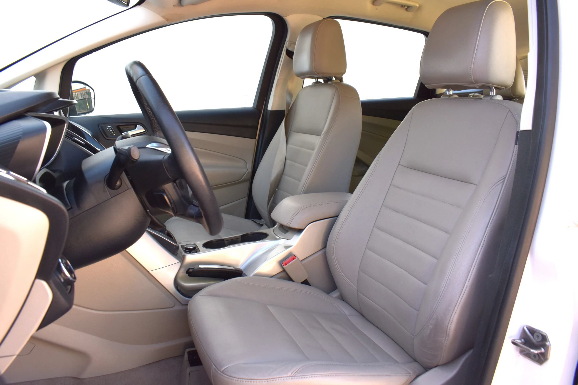 Used 2013 Ford C-MAX Energi SEL FWD image 11