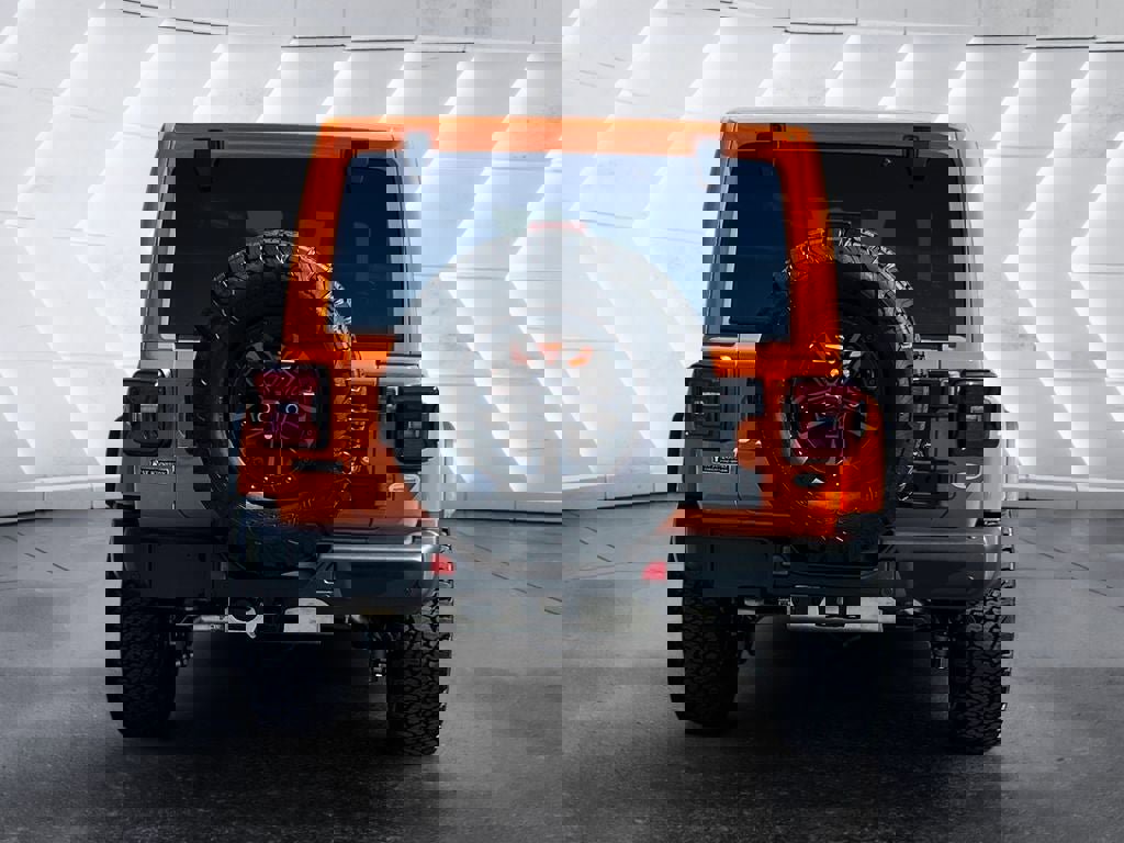 New 2025 Jeep Wrangler Unlimited Rubicon 392 image 5