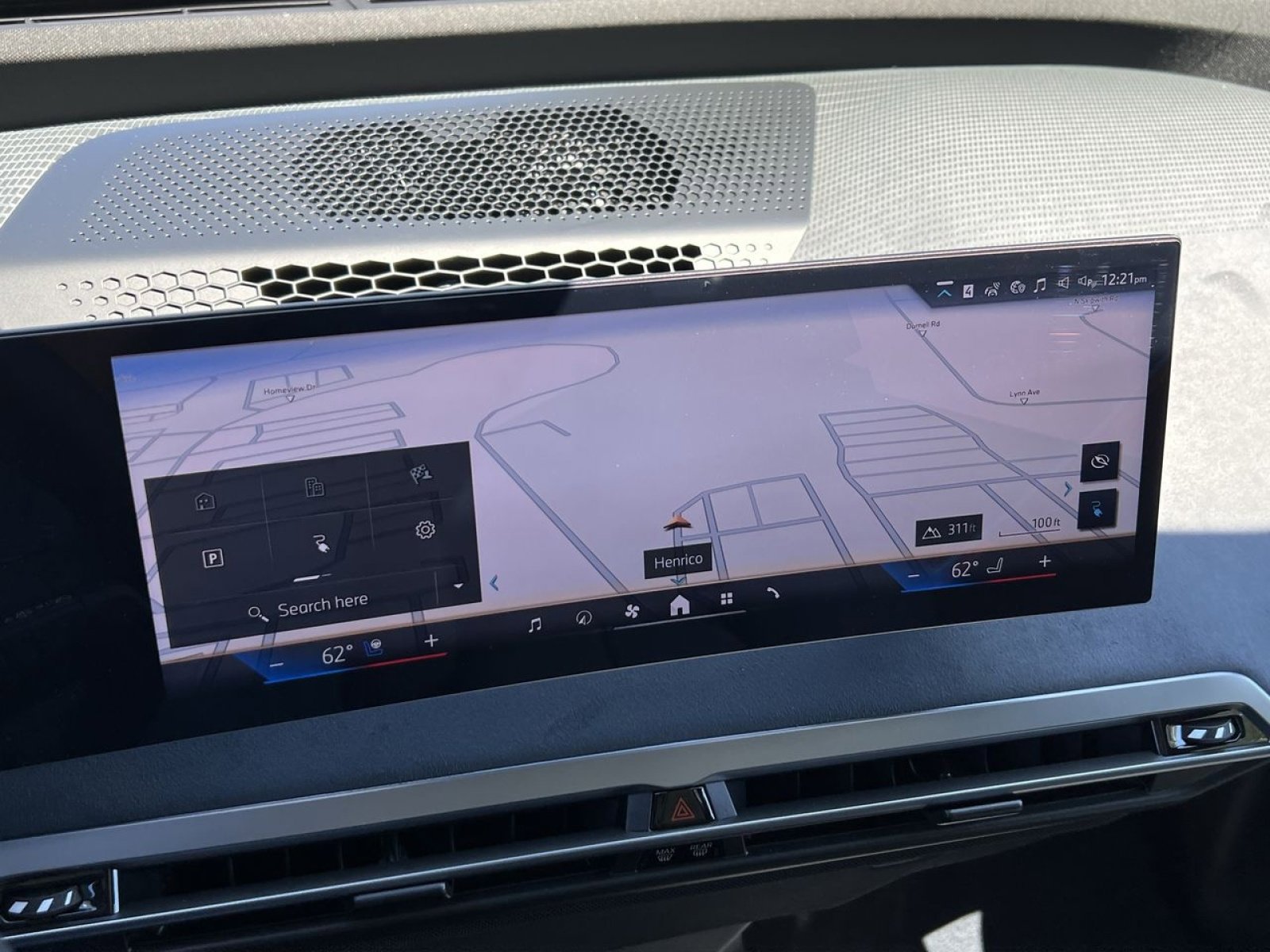 New 2026 BMW iX xDrive60 w/ M Sport Package image 17