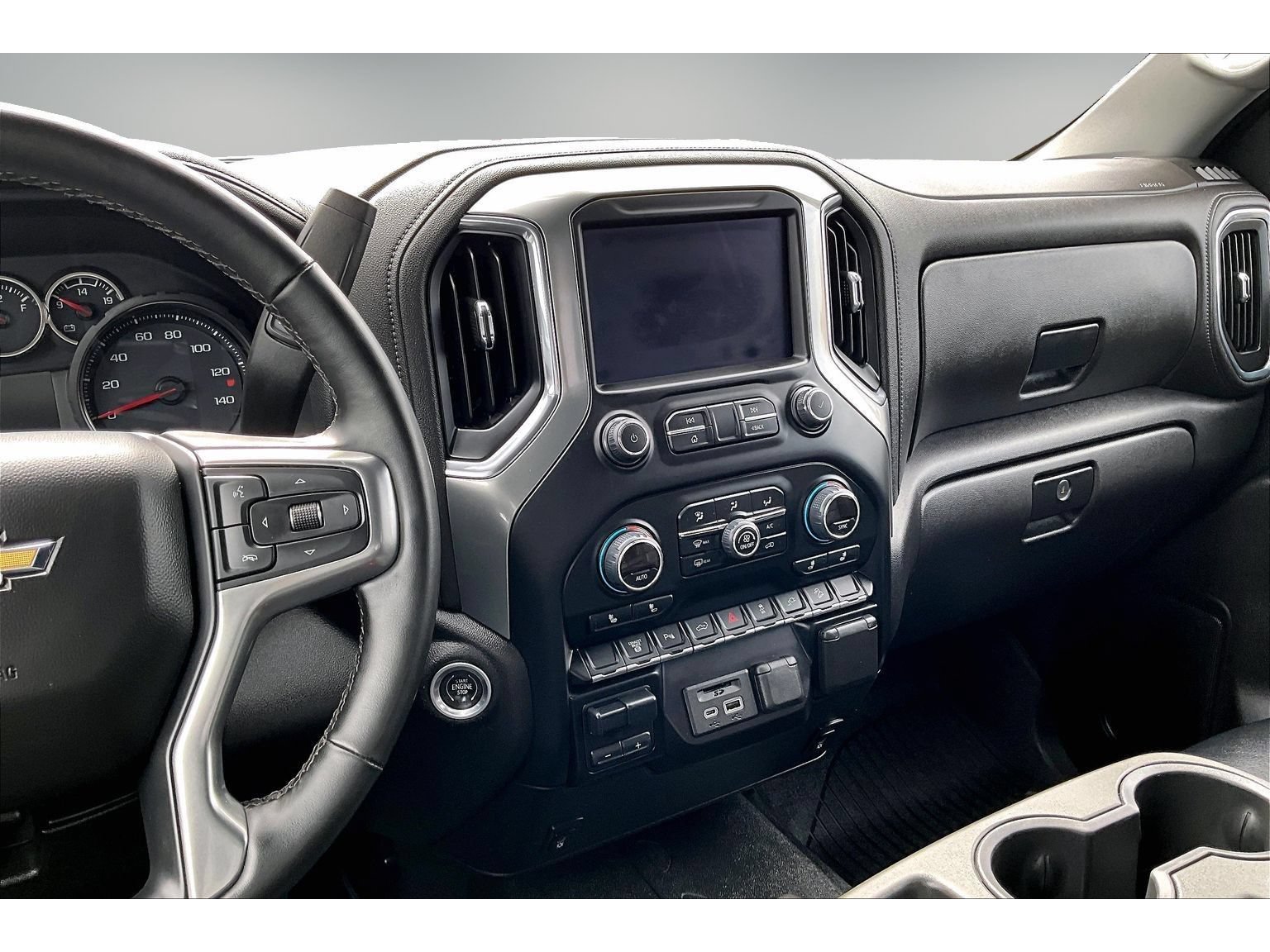 Used 2023 Chevrolet Silverado 3500 LTZ AWD/4WD image 10