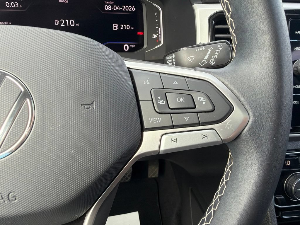 Used 2023 Volkswagen Atlas SE w/ Panoramic Sunroof Package FWD image 16