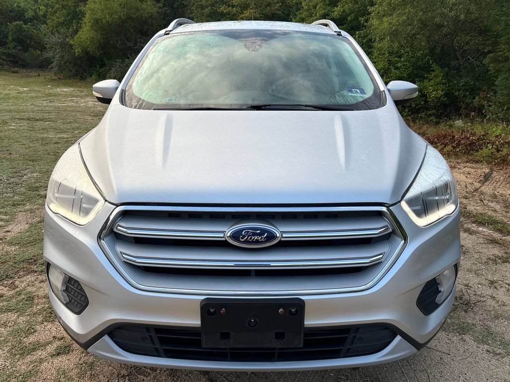Certified 2019 Ford Escape Titanium AWD/4WD image 2