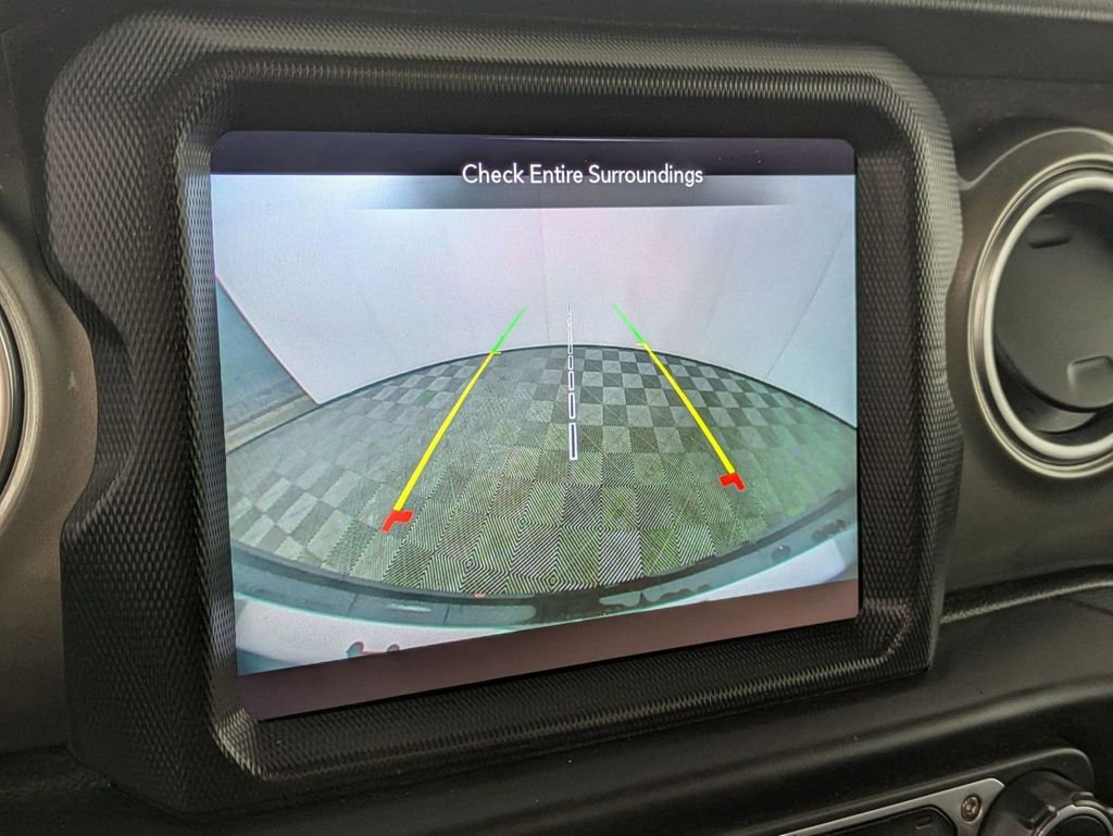 Used 2023 Jeep Wrangler Sahara image 23