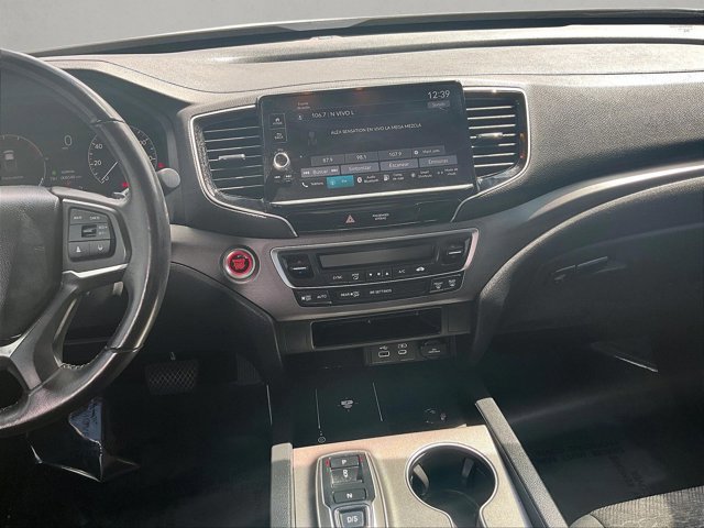 Used 2025 Honda Ridgeline Sport image 8