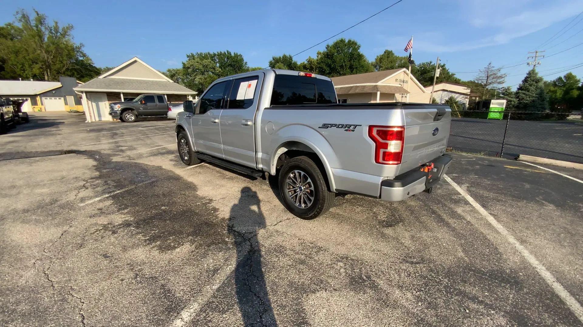 Used 2019 Ford F150 XLT w/ Equipment Group 302A Luxury AWD/4WD image 2