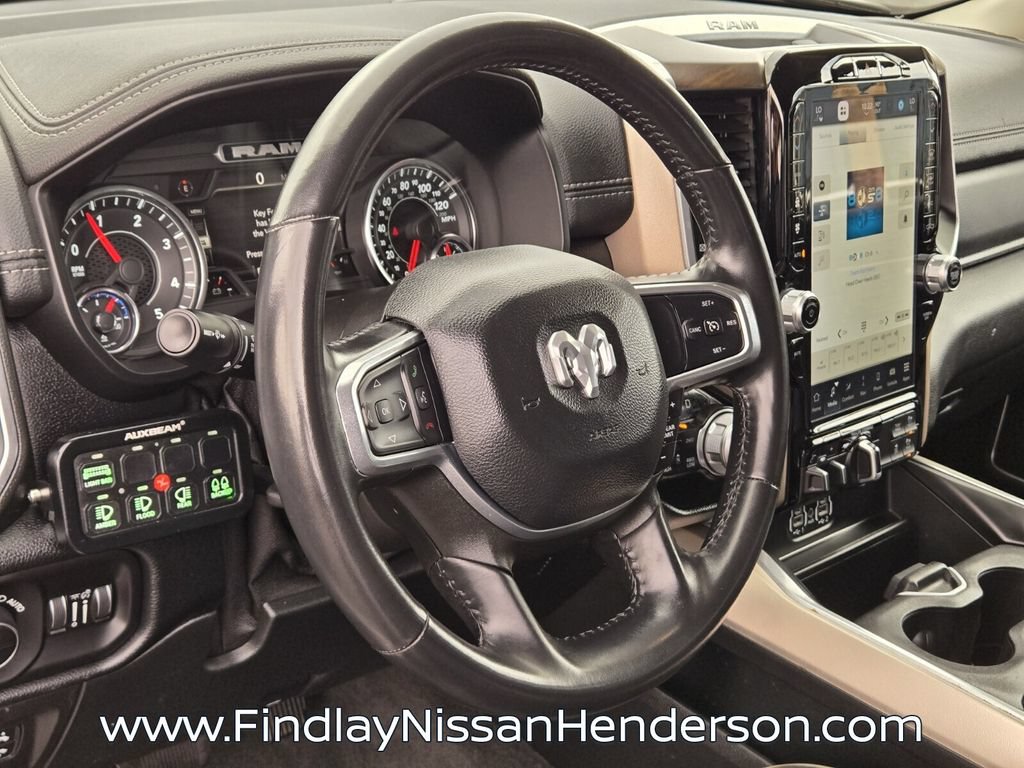 Used 2022 RAM 1500 Laramie AWD/4WD image 22