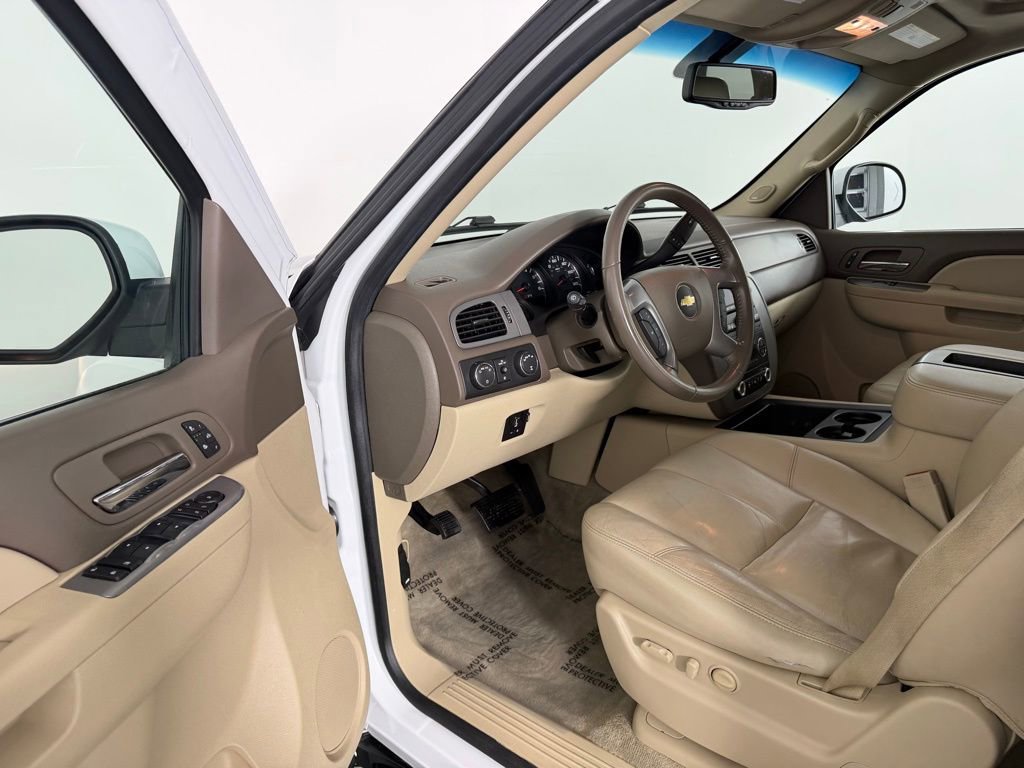 Used 2014 Chevrolet Tahoe LT w/ Suspension Package, Off-Road image 16