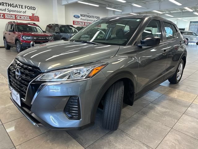 Used 2022 Nissan Kicks S FWD image 15