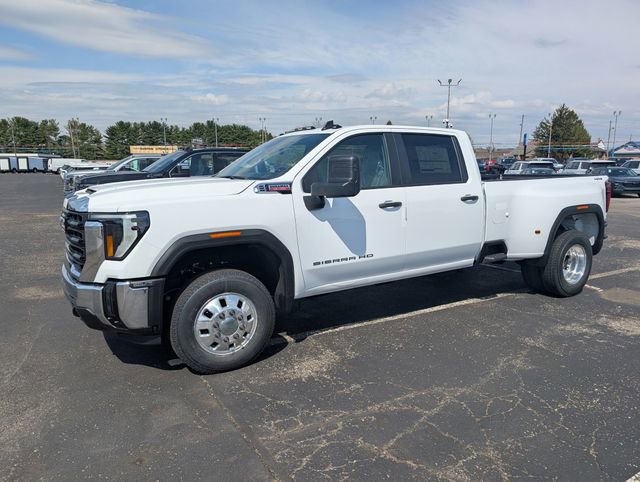 New 2026 GMC Sierra 3500 Pro image 4