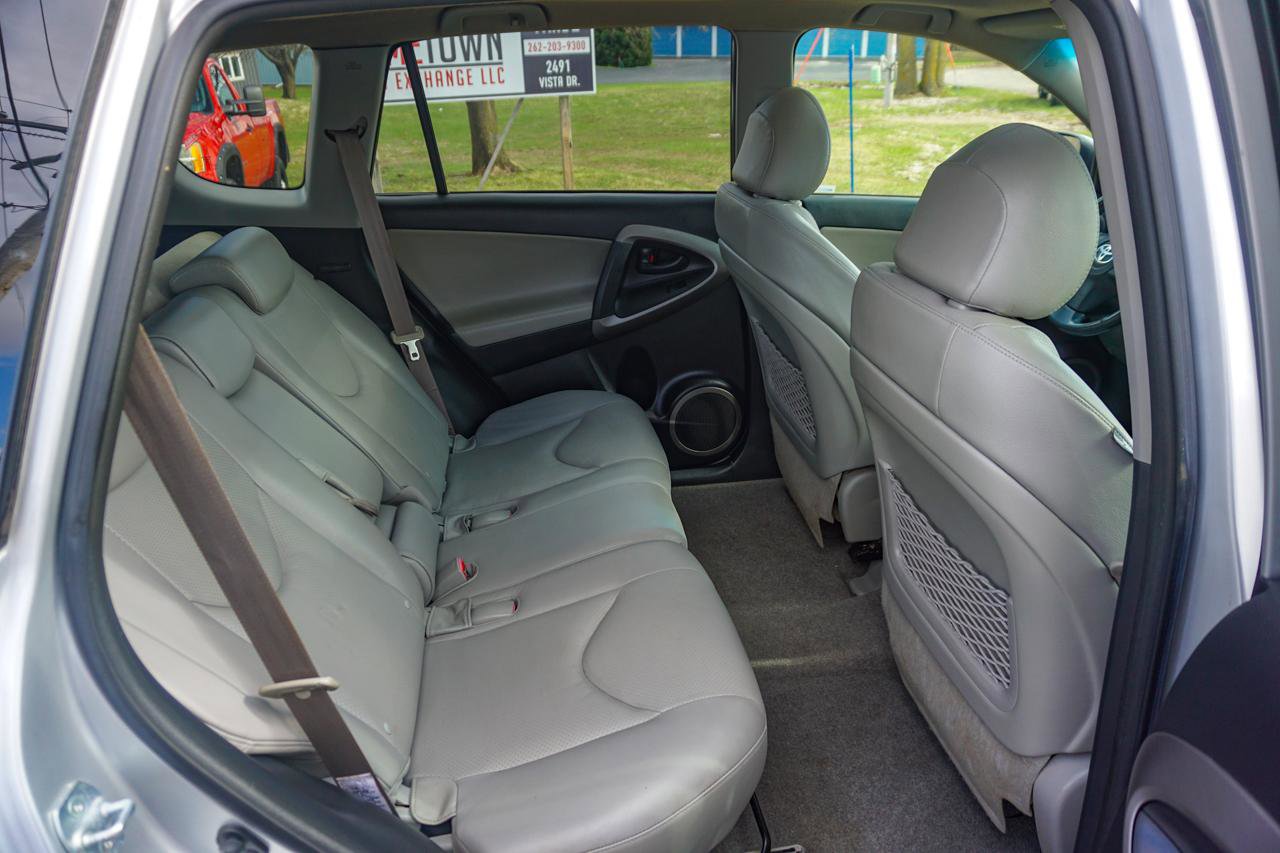 Used 2008 Toyota RAV4 Limited image 19