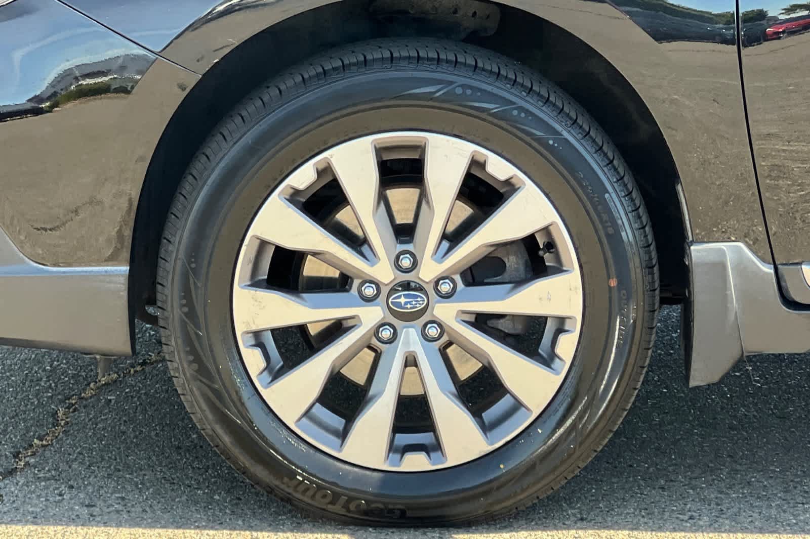 Used 2018 Subaru Outback 2.5i Touring w/ Popular Package #3 AWD/4WD image 33