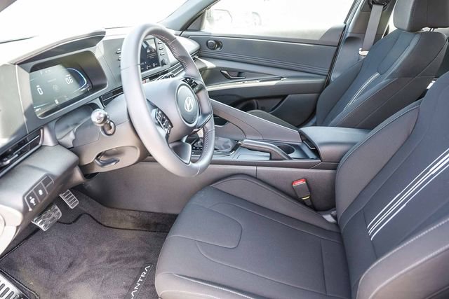 New 2026 Hyundai Elantra Sport w/ Cargo Package FWD image 22