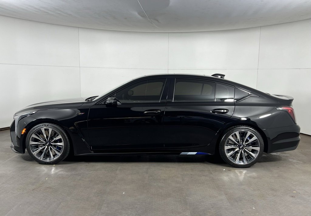 Used 2026 Cadillac CT5 V Blackwing w/ LPO, Blue Accent Package image 2