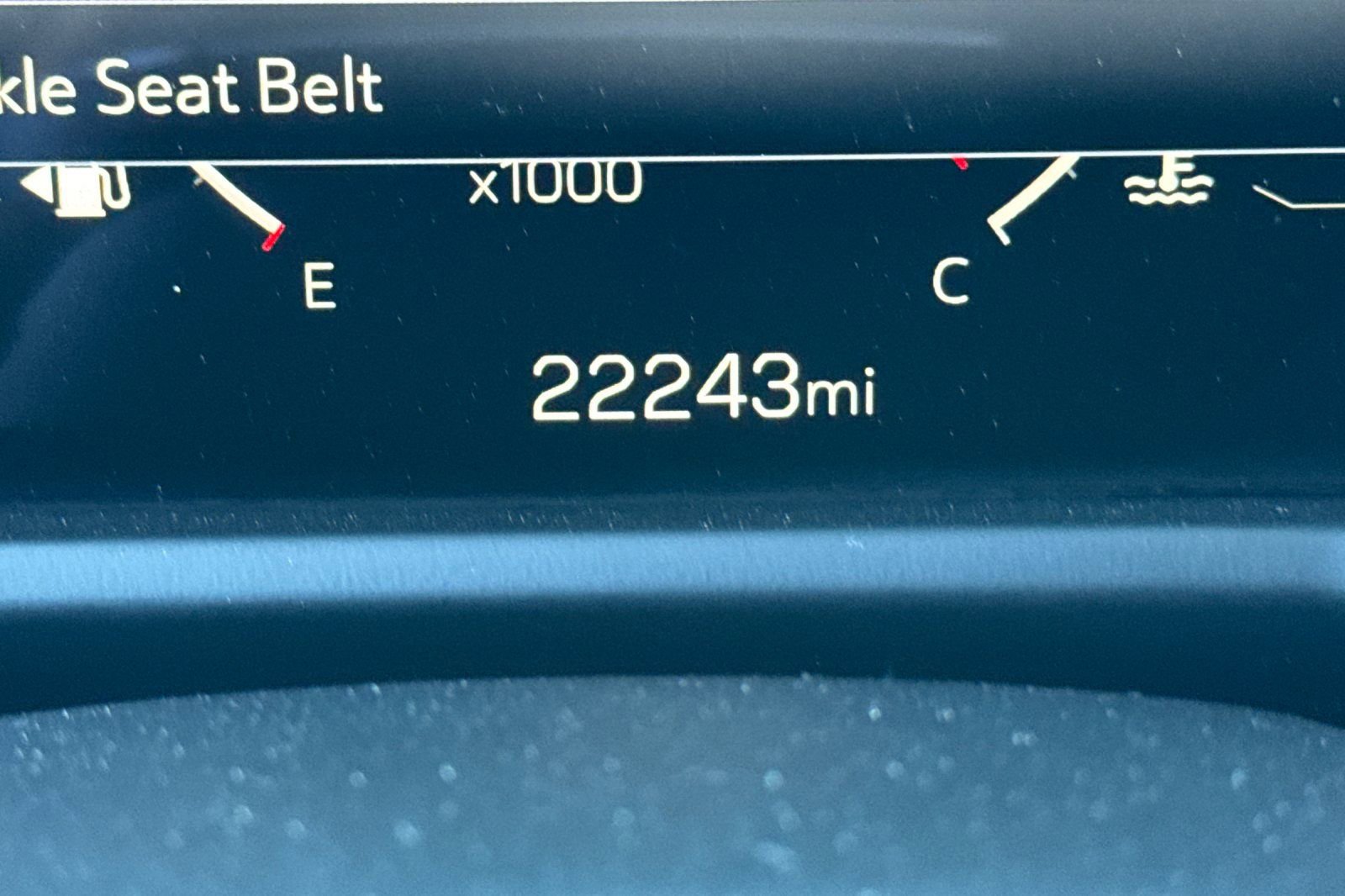 Used 2025 GMC Acadia Elevation image 37