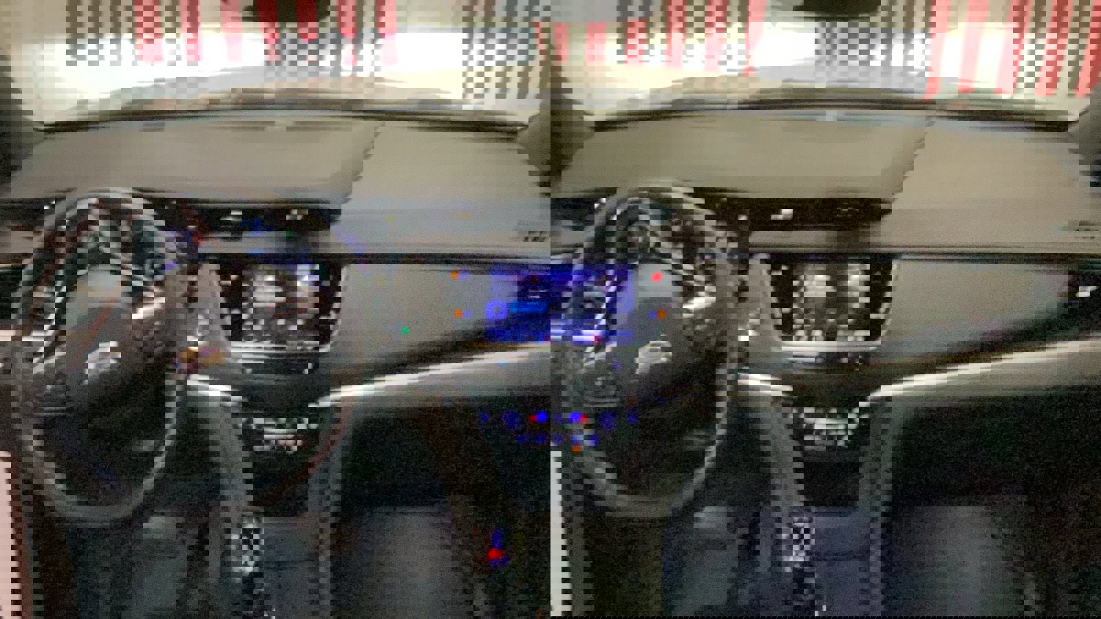 Used 2024 Cadillac XT6 Luxury w/ LPO, Floor Liner Package image 12