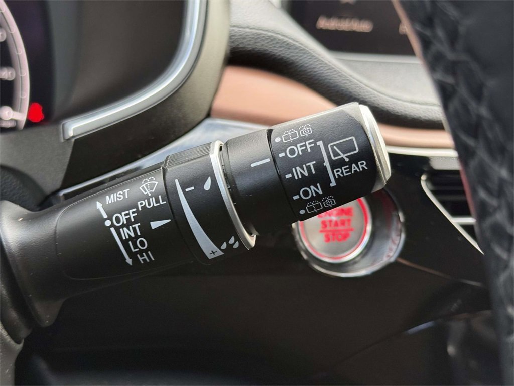 Used 2022 Acura MDX FWD image 29