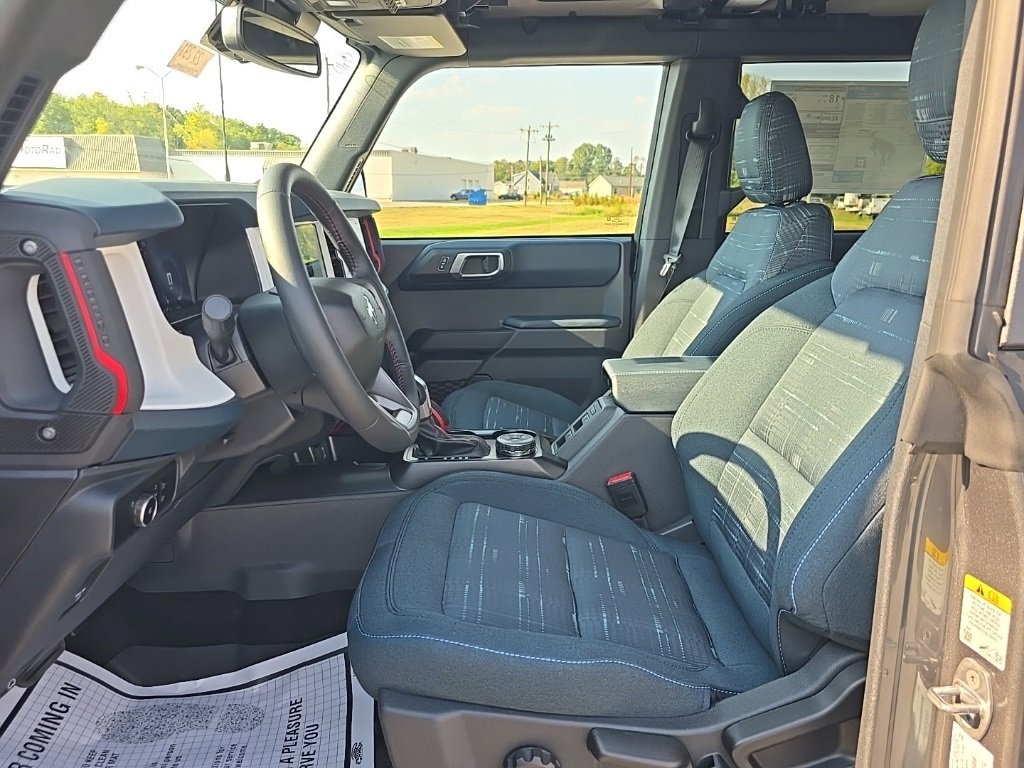 New 2025 Ford Bronco Heritage Edition image 14